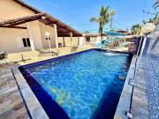 Casa com 3 Suítes e Piscina no Flórida!