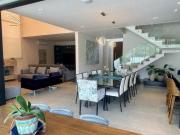 Casa com 3 suítes, piscina e lareira no Campos do Conde