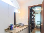 Casa com 4 dormitÃ³rios, 365 mÂ² venda por R$...