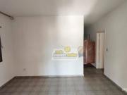 Casa com 4 dormitÃ³rios para alugar, 208 mÂ² por R$...