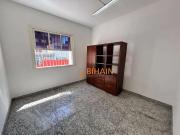 Casa com 4 dormitórios para alugar, 227 m² por R$...