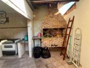 Casa com 4 dormitórios para alugar, 227 m² por R$...