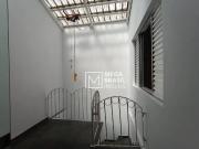 Casa com 4 dormitÃ³rios para alugar, 233 mÂ² por R$...
