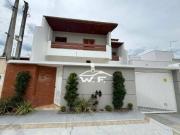 Casa com 4 dormitórios para alugar, 328 m² por R$...