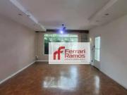 Casa com 4 dormitÃ³rios para alugar, 350 mÂ² por R$...