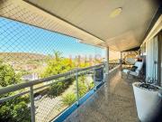 Casa com 4 dormitÃ³rios para alugar, 400 mÂ² por R$...