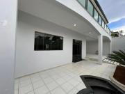 Casa com 4 dormitÃ³rios para alugar, 400 mÂ² por R$...