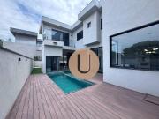 Casa com 4 dormitórios para alugar, 421 m² por R$...