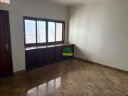Casa com 4 dormitÃ³rios para alugar, 675 mÂ² por R$...