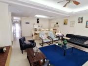 Casa com 4 dormitÃ³rios, piscina, 4 vagas, no bairro...