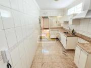 Casa com 4 dormitÃ³rios sendo 2 suÃtes Ã venda, 252 mÂ²...