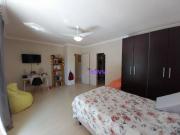 Casa com 4 dormitÃ³rios Ã venda, 160 mÂ² por R$...