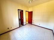 Casa com 4 dormitórios à venda, 163 m² por R$...