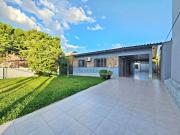 Casa com 4 dormitÃ³rios Ã venda, 220 mÂ² por R$...