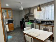 Casa com 4 dormitÃ³rios Ã venda, 250 mÂ² por R$...