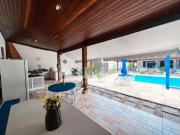 Casa com 4 dormitÃ³rios Ã venda, 318 mÂ² por R$...