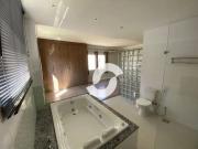 Casa com 4 dormitÃ³rios Ã venda, 327 mÂ² por R$...