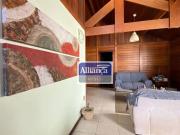 Casa com 4 dormitórios, 1 suíte à venda, 176 m² por R$...