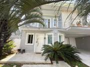 Casa com 4 dormitórios, 350 m² venda por R$ 2.550.000,00...