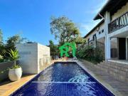 Casa com 4 Dormitórios 3 Suítes, Piscina, Churrasqueira,...