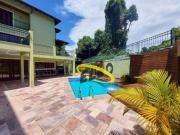 Casa com 4 dormitórios, 436 m² venda por R$ 2.950.000,00...