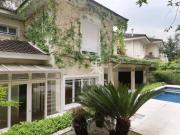 Casa com 4 dormitórios, 440 m² venda por R$ 5.000.000,00...