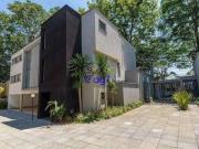 Casa com 4 dormitórios, 4 suítes à venda, 719 m² por R$...
