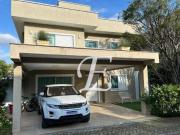 Casa com 4 dormitórios, 4 vagas à venda, 300 m² por R$...