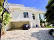 Casa com 4 dormitórios, 570 m² venda por R$ 2.200.000,00...