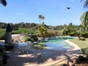 Casa com 4 dormitórios à venda, 1000 m² por R$...