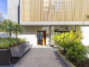 Casa com 4 dormitórios à venda, 1035 m² por R$...