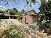 Casa com 4 dormitórios à venda, 1045 m² por R$...