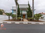 Casa com 4 dormitórios à venda, 1086 m² por R$...