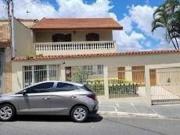 Casa com 4 dormitórios à venda, 112 m² por R$...