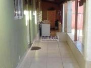 Casa com 4 dormitórios à venda, 122 m² por R$...