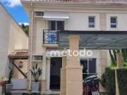 Casa à venda, 128 m² por R$ 650.000,00 Condomínio...