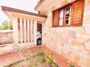 Casa com 4 dormitórios à venda, 140 m² por R$ 640.000,00...