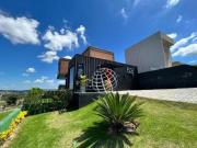 Casa com 4 dormitórios à venda, 144 m² por R$...