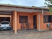 Casa com 4 dormitórios à venda, 150 m² por R$ 760.000,00...