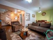 Casa com 4 dormitórios à venda, 155 m² por R$...