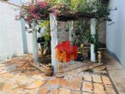 Casa com 4 dormitórios à venda, 155 m² por R$...