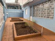 Casa com 4 dormitórios à venda, 160 m² por R$ 800.000...