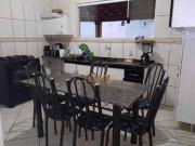 Casa com 4 dormitórios à venda, 170 m² por R$ 600.000...