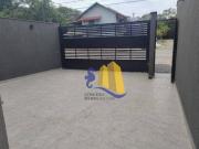 Casa com 4 dormitórios à venda, 176 m² por R$...