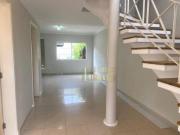 Casa com 4 dormitórios à venda, 179 m² por R$...