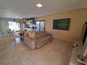 Casa com 4 dormitórios à venda, 179 m² por R$ 990.000,00...