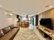Casa com 4 dormitórios à venda, 180 m² por R$...
