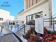 Casa com 4 dormitórios à venda, 180 m² por R$...