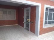 Casa com 4 dormitórios à venda, 180 m² por R$ 800.000...