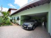 Casa com 4 dormitórios à venda, 180 m² por R$ 900.000,00...